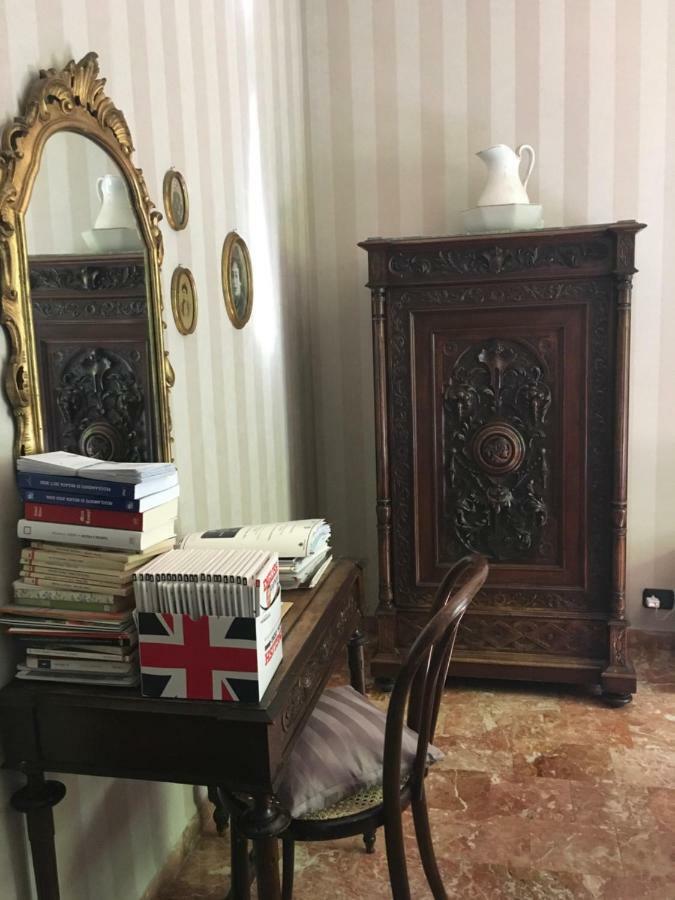 Bed and Breakfast Il Nido Della Rondine Leivi Экстерьер фото