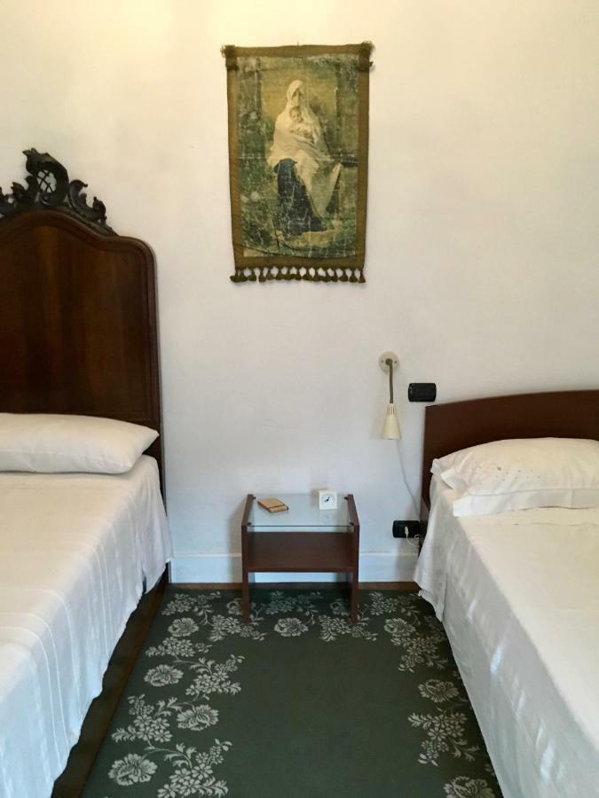 Bed and Breakfast Il Nido Della Rondine Leivi Экстерьер фото